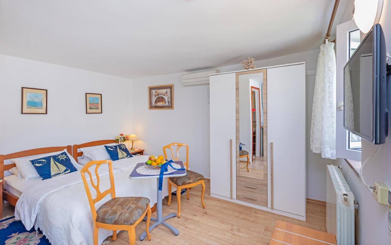 Villa Jolanda Apartments Dubrovnik Ngoại thất bức ảnh