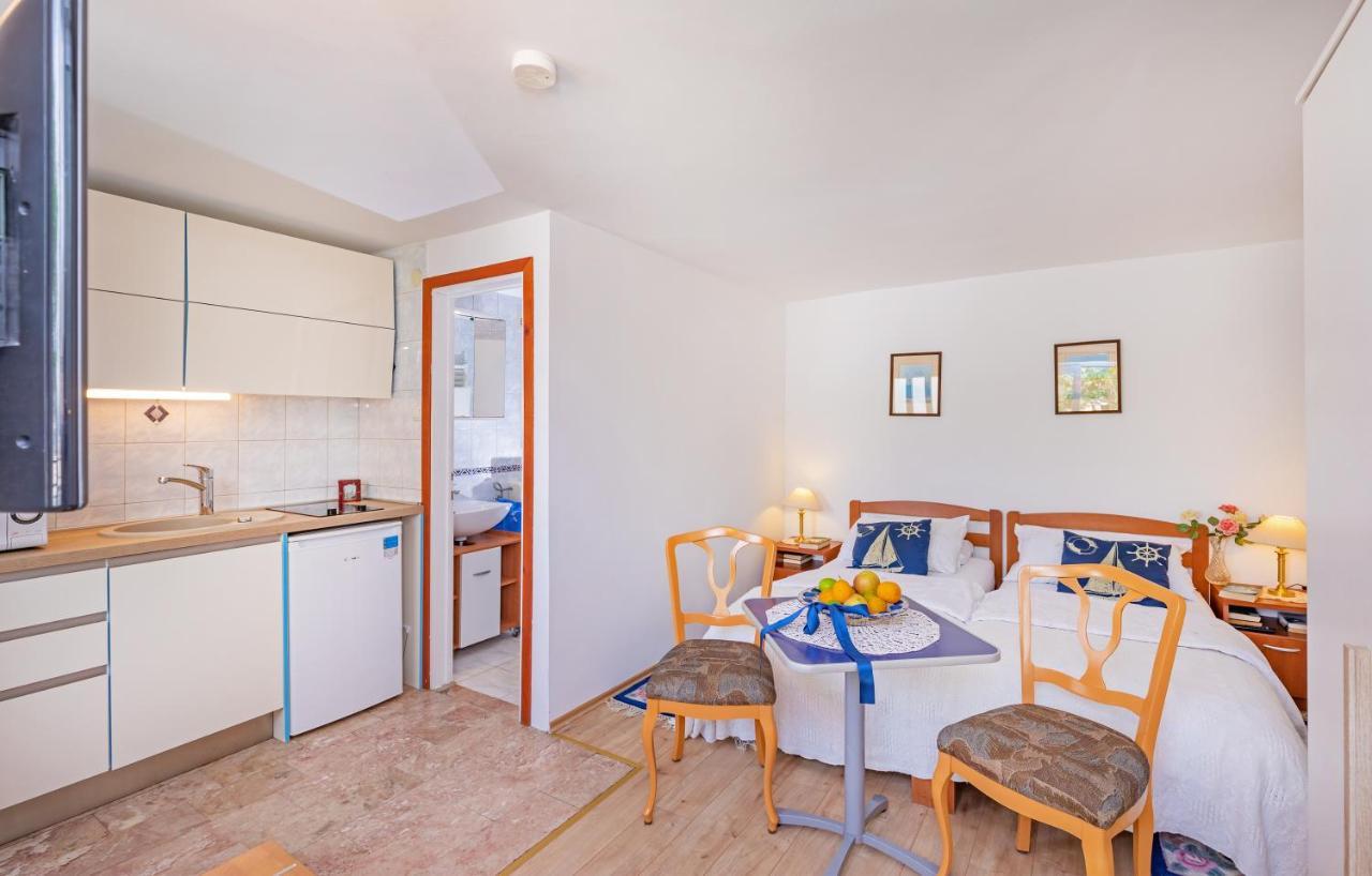 Villa Jolanda Apartments Dubrovnik Ngoại thất bức ảnh